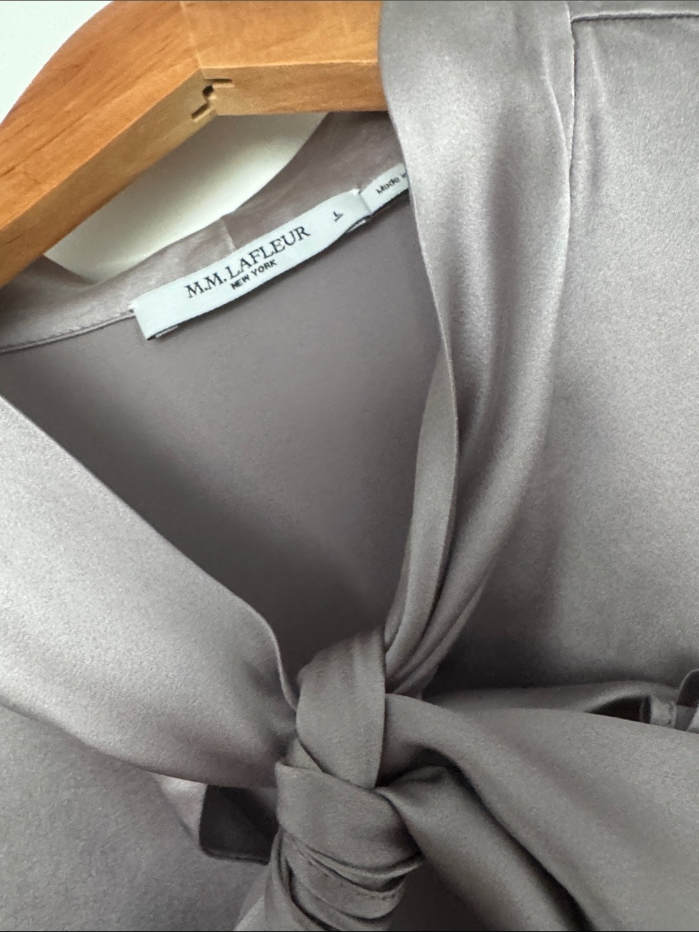 MM LAFLEUR Silky Bow-Tie Blouse - lilac - Picture 2 of 3